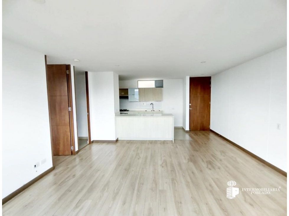 Apartaestudio en arriendo sector Loma de los Gonzalez — foto 5