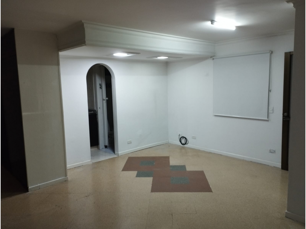Local En Arriendo En Simon Bolivar — foto 3