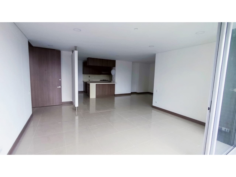 Apartamento en Arriendo sector Castropol — foto 6