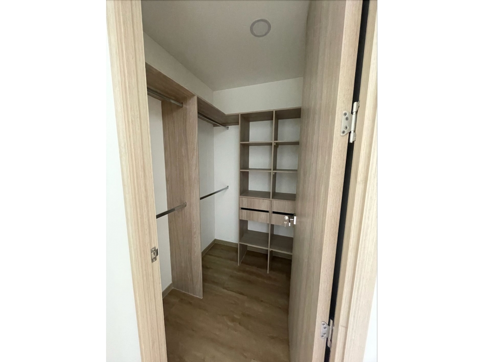 Apartamento en arriendo en La bohemia Túnel de Oriente — foto 6