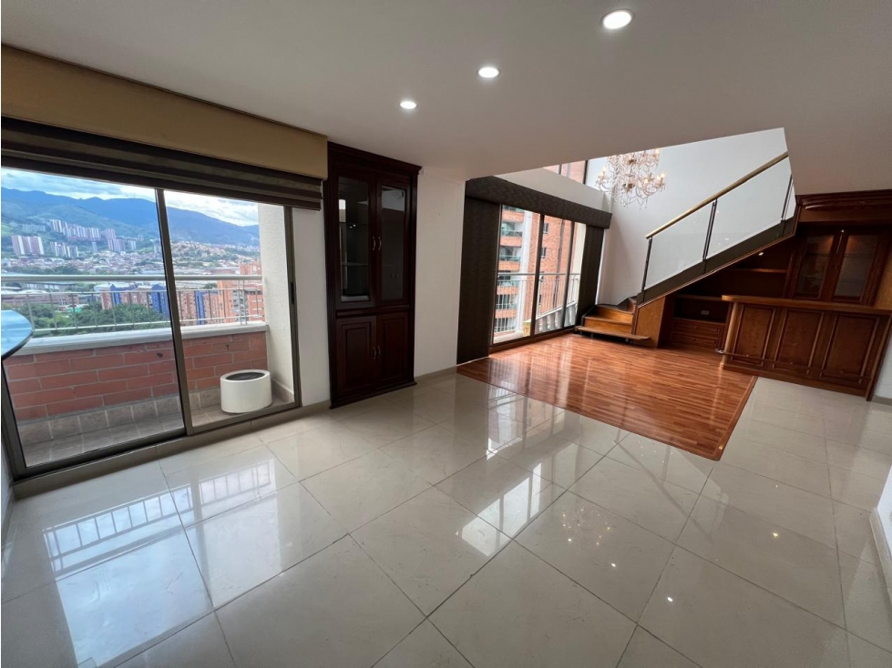 Apartamento en Arriendo Santa María de los Angeles Medellin — foto 3