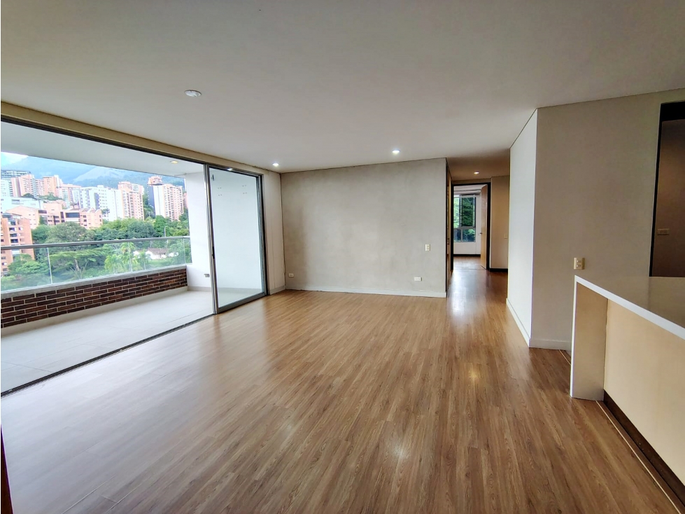 Apartamento en arriendo sector San Michel — foto 2