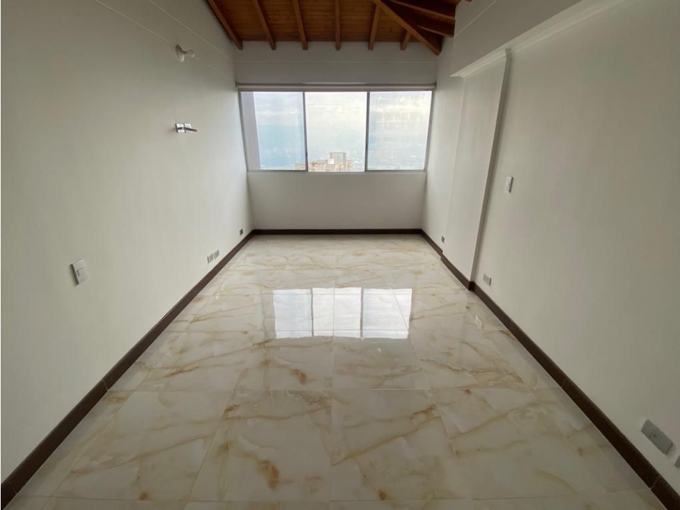 Apartamento en arriendo Altos del poblado — foto 3