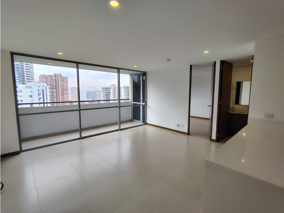 Apartaestudio en arriendo sector Los Gonzalez — foto 4