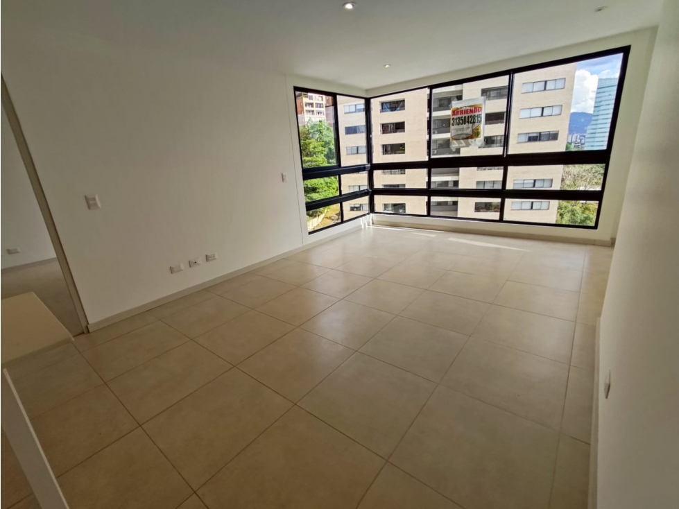 Apartamento en Arriendo Sector Loma de la Vida Medellin (Ant) — foto 3