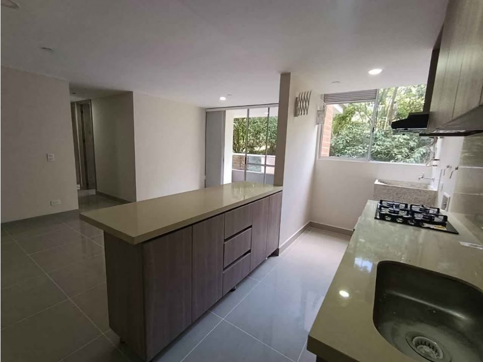 Apartamento en arriendo sector las antillas — foto 3
