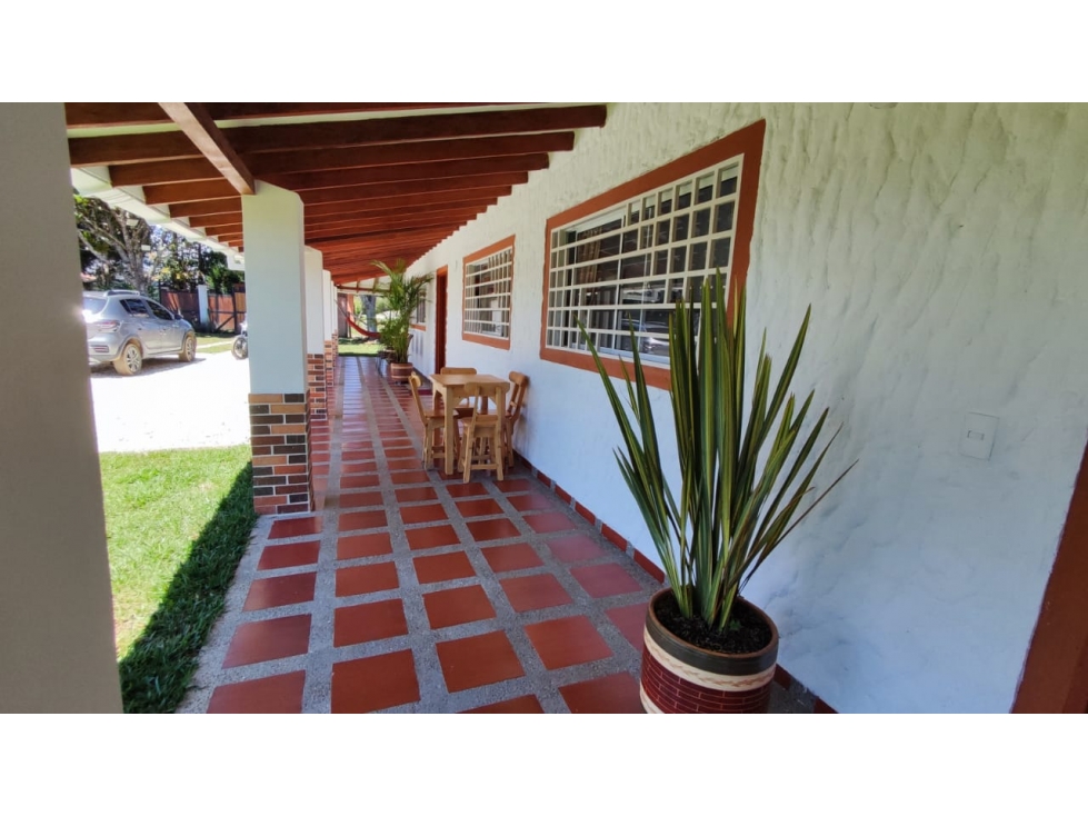 Apartaestudio en arriendo en Marinilla- vía Santuario — foto 2