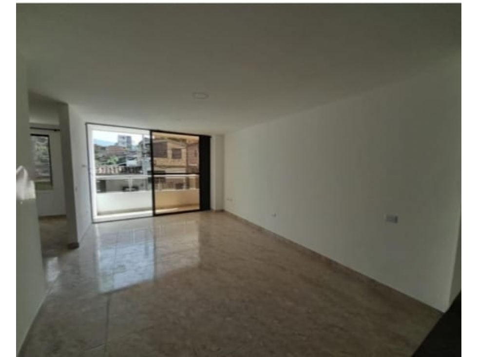 Arriendo Apartamento Sector Manrique — foto 3