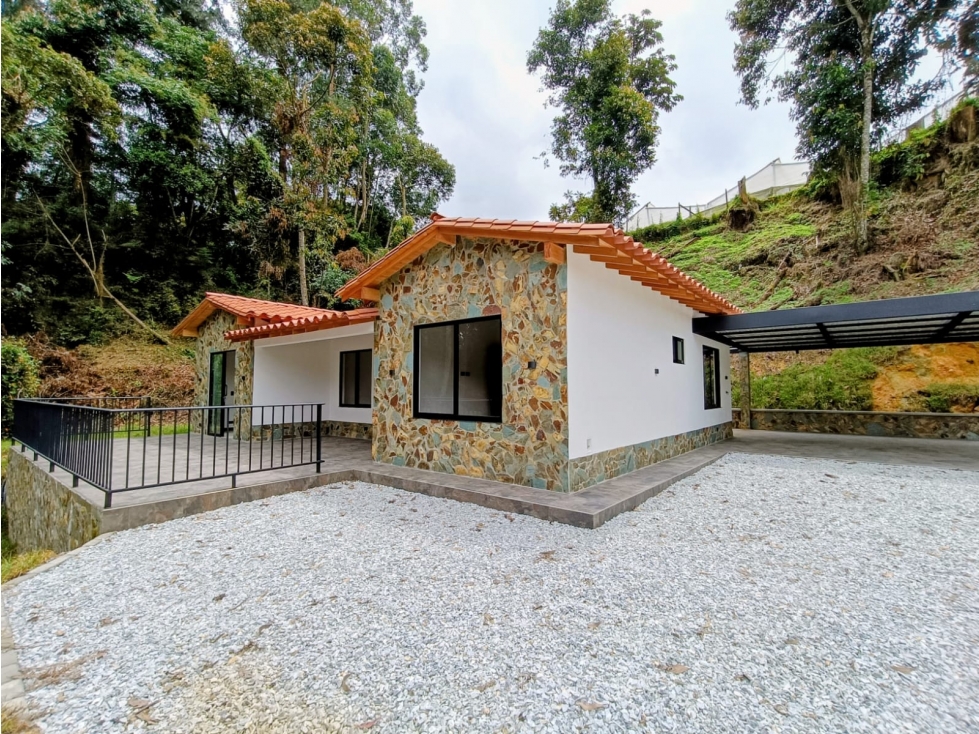 Casa campestre en arriendo en vereda el tablazo