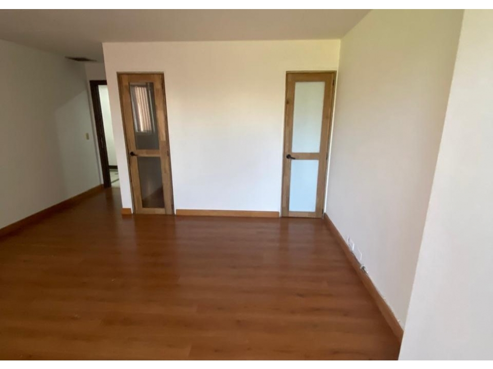 Oficina en Arriendo La Aguacatala Medellín — foto 6