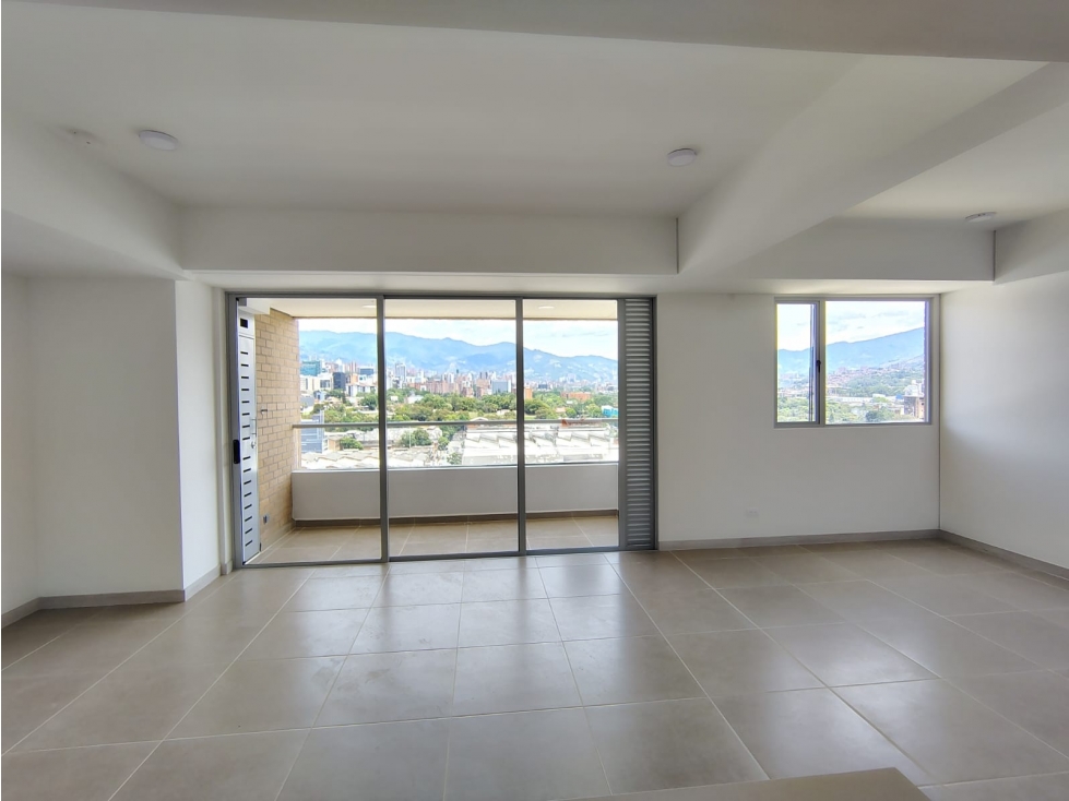 Apartamento en arriendo sector Ciudad del Rio — foto 4