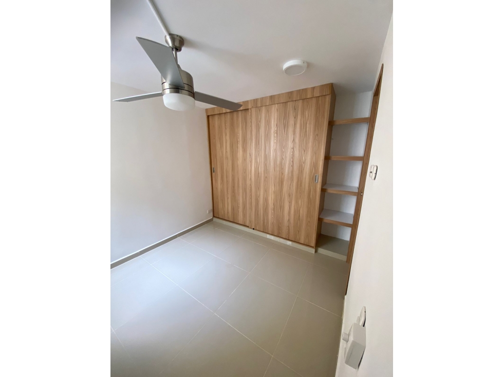APARTAMENTO EN ALQUILER EN ALAMEDA DEL RIO — foto 4