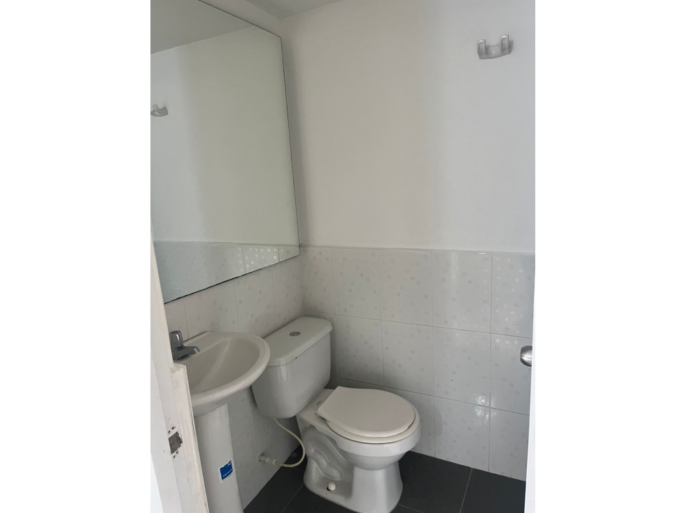 APARTAMENTO EN VENTA EN ALAMEDA AL RIO — foto 2