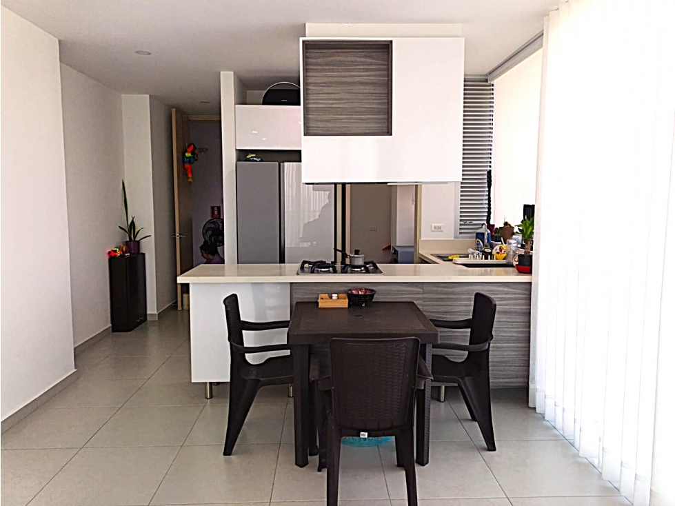 APARTAMENTO EN ARRIENDO Y VENTA EN PORTAL DE GENOVES — foto 2