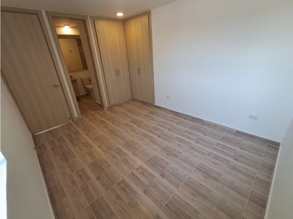 APARTAMENTO PARA ESTRENAR EN ARRIENDO EN CIUDAD MALLORQUIN — foto 5