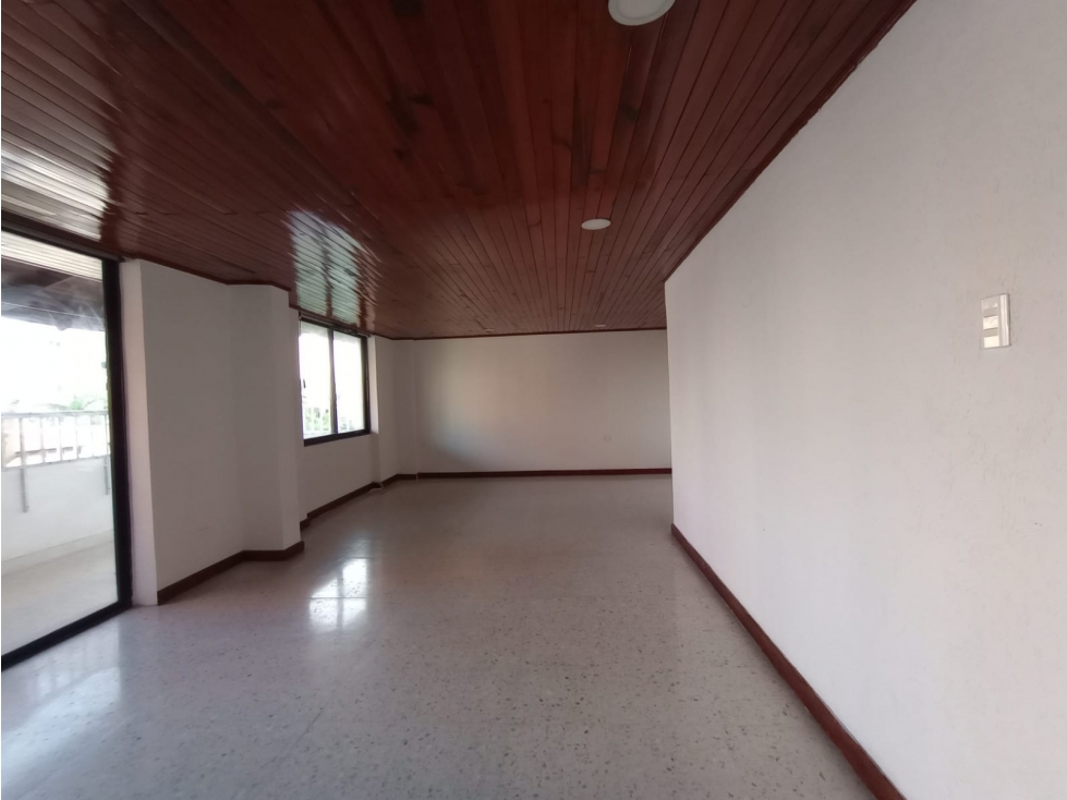 APARTAMENTO EN VENTA Y ALQUILER EN ALTO PRADO — foto 2