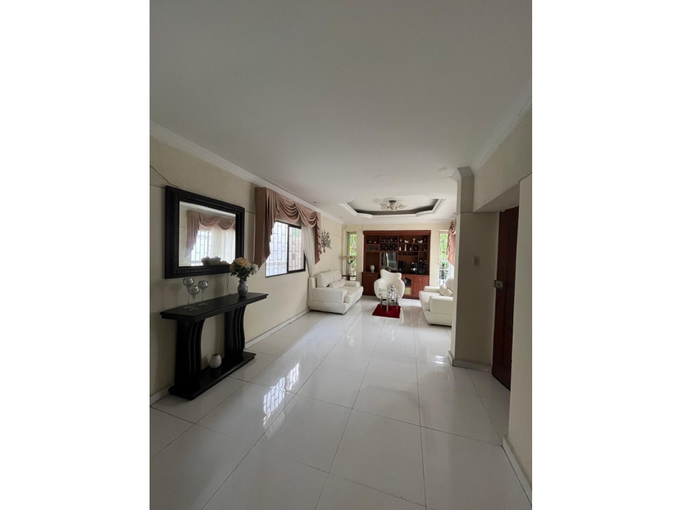 CASA EN VENTA EN CIUDAD JARDIN — foto 2