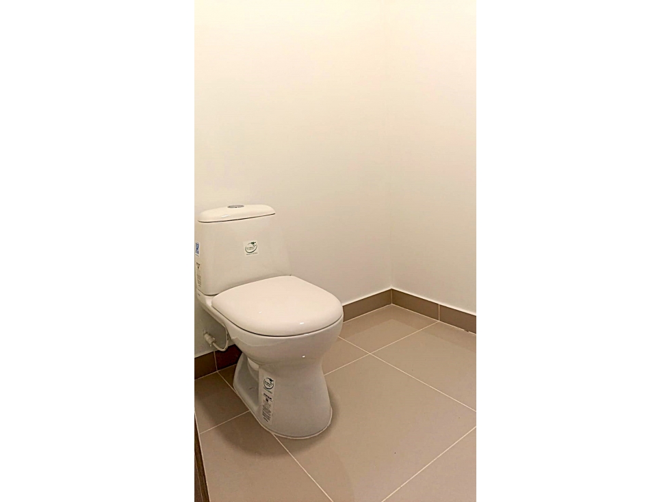 CONSULTORIO EN ARRIENDO EN PORTAL DE GENOVES - 5