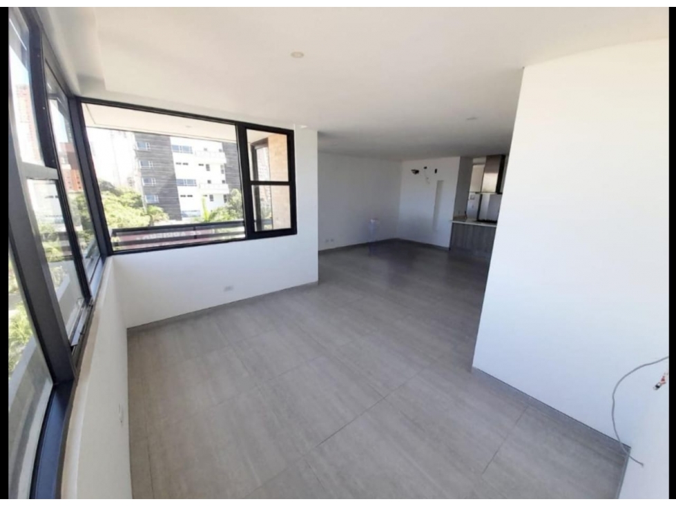 APARTAMENTO EN VENTA EN RIOMAR — foto 5