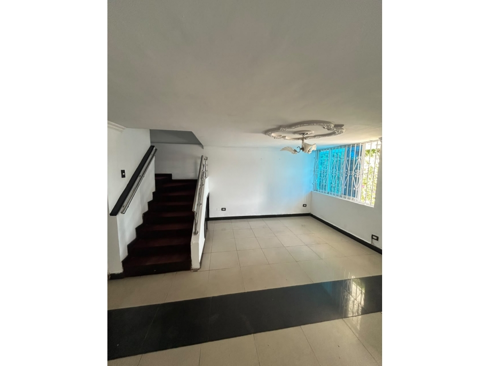 CASA EN ARRIENDO EN CIUDAD JARDIN — foto 3