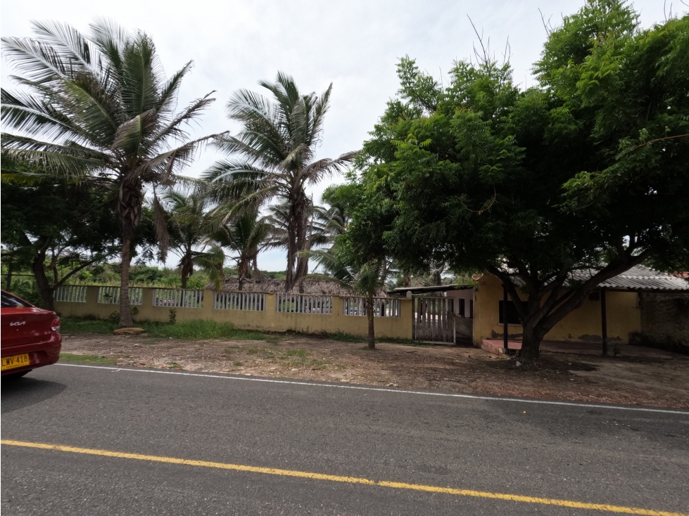 LOTE EN VENTA EN SABANILLA - 2