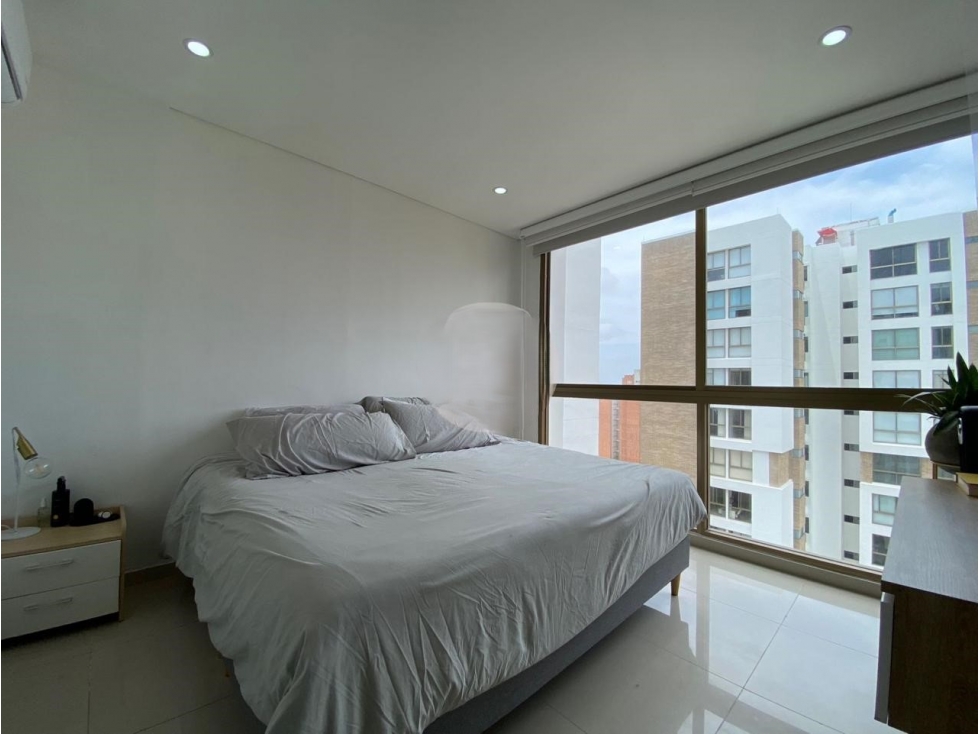 APARTAMENTO EN VENTA EN RIOMAR — foto 4