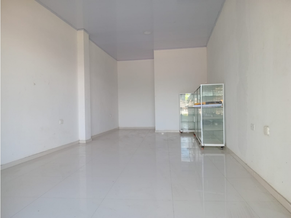 LOCAL EN ARRIENDO EN LA CORDIALIDAD - 2