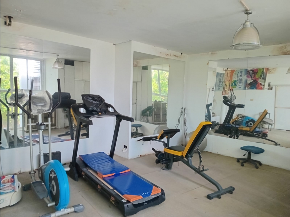 LOCAL EN ALQUILER Y VENTA EN BARRIO COLOMBIA — foto 2