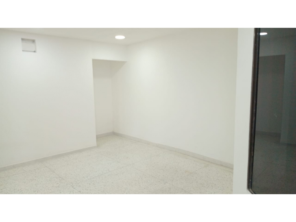 LOCAL EN ALQUILER EN ALTO PRADO