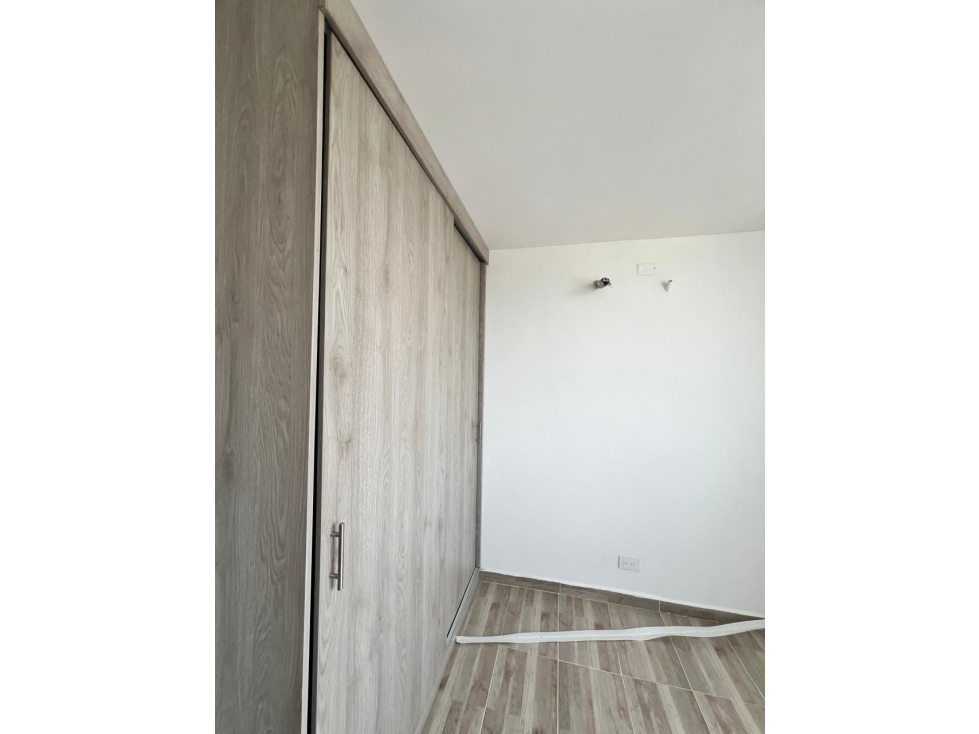 APARTAMENTO EN ARRIENDO EN CIUDAD MALLORQUIN — foto 5