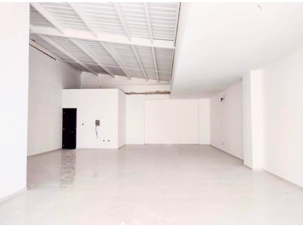 LOCAL EN ARRIENDO EN LA CAMPIÑA