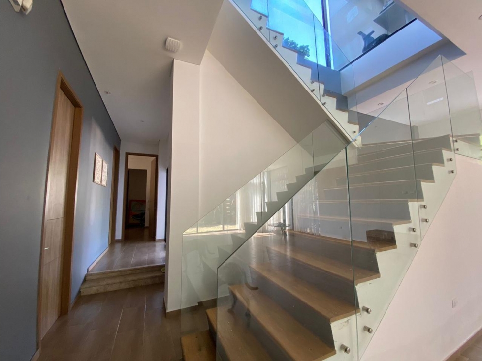 CASA EN VENTA EN ALTOS DE PRADOMAR — foto 2