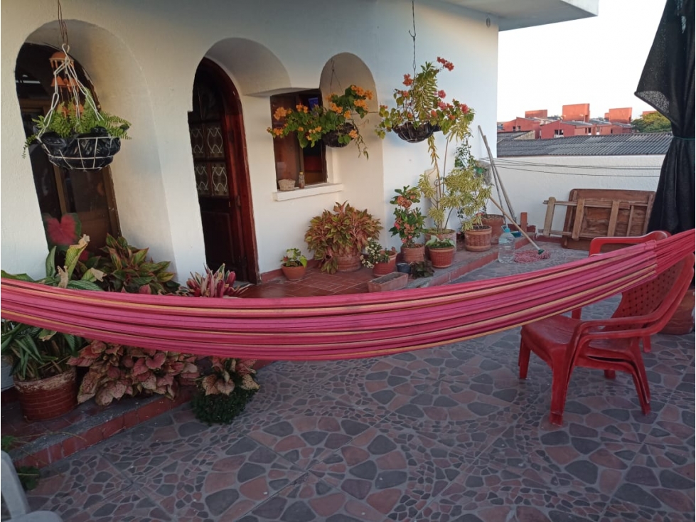 APARTAMENTO EN VENTA EN LAS DELICIAS