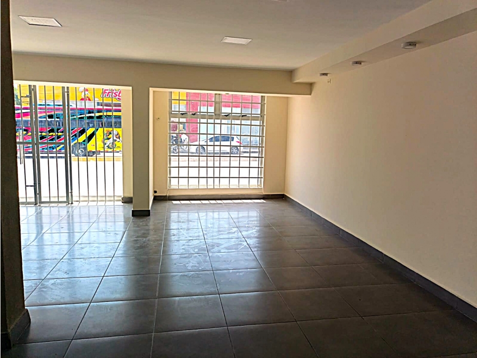LOCAL EN ARRIENDO EN LA CORDIALIDAD — foto 4