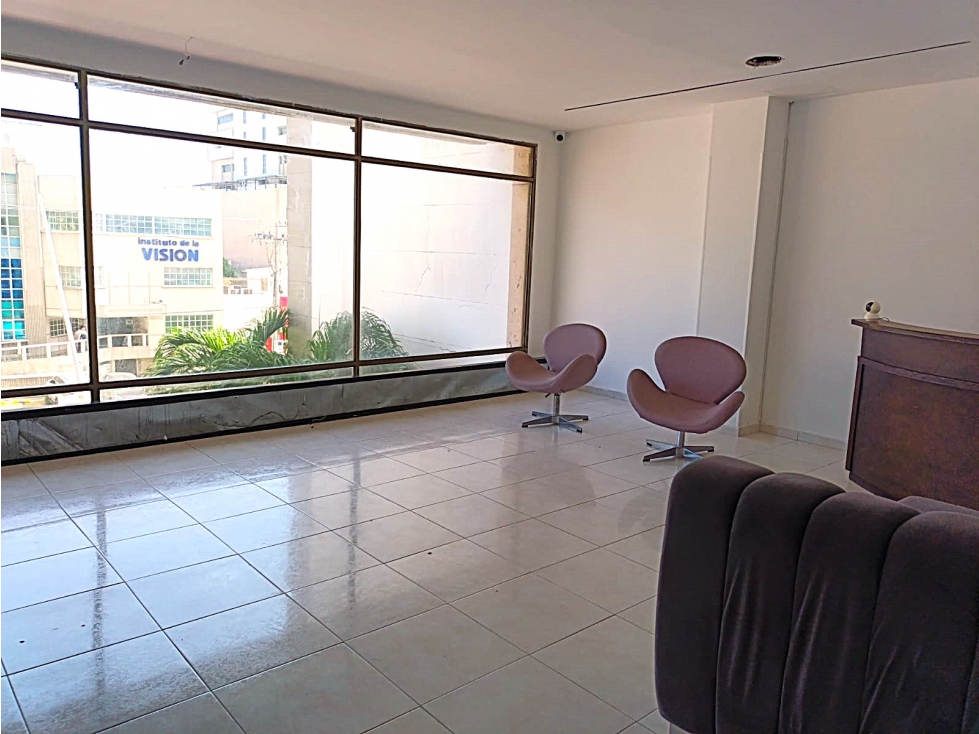 VENTA DE LOCAL EN SAN VICENTE — foto 2