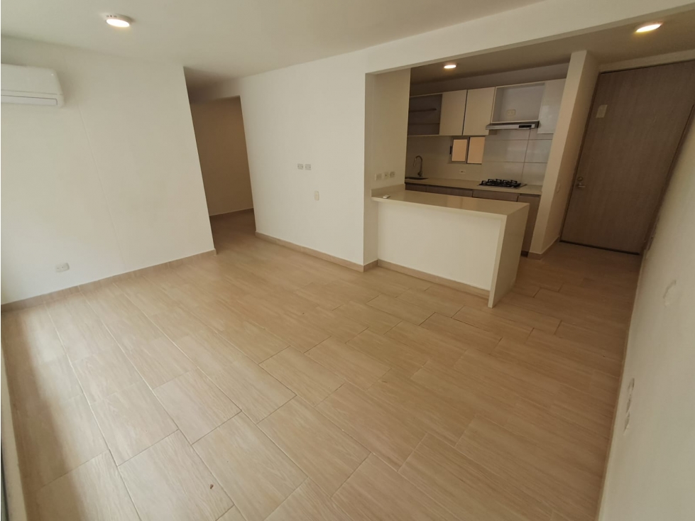 APARTAMENTO EN ARRIENDO EN RIO ALTO — foto 3
