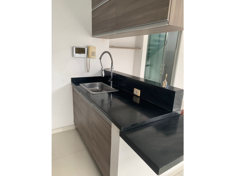 APARTAESTUDIO DUPLEX EN ALQUILER EN VILLA CAROLINA — foto 5
