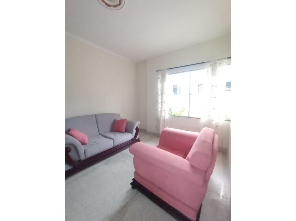 CASA EN VENTA EN LOS ALPES — foto 2