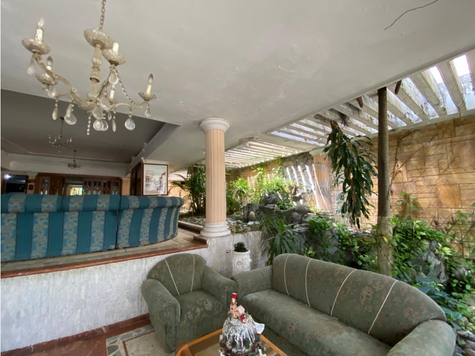 CASA EN ALQUILER EN CIUDAD JARDIN - 2