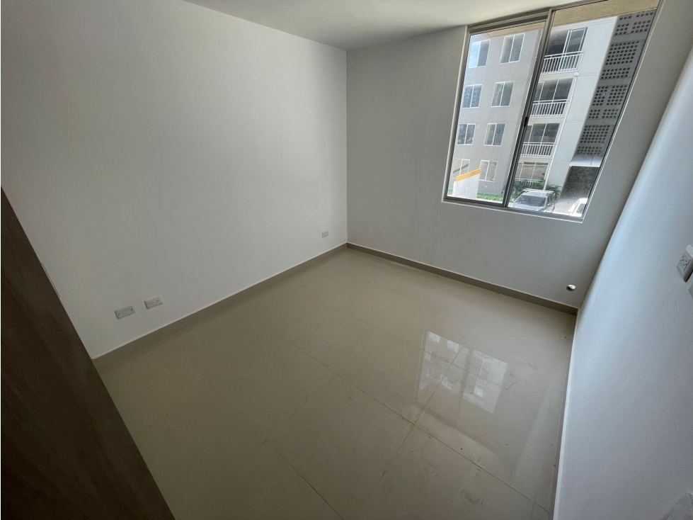 APARTAMENTO PARA ESTRENAR EN ALQUILER EN CIUDAD MALLORQUIN — foto 6