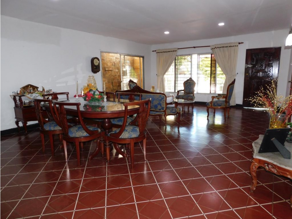 CASA EN VENTA EN LAS DELICIAS — foto 3
