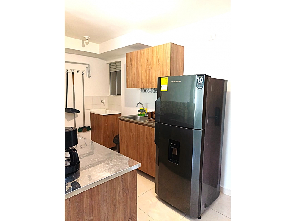 APARTAMENTO AMOBLADO EN ARRIENDO EN MIRAMAR