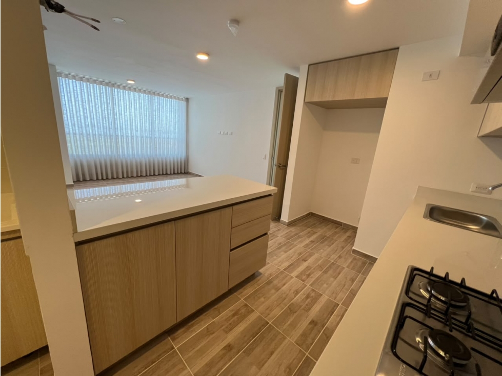 APARTAMENTO EN ARRIENDO Y VENTA EN CIUDAD MALLORQUIN — foto 6