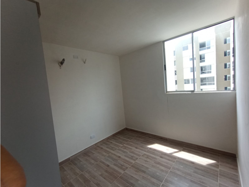 APARTAMENTO EN ALQUILER EN CIUDAD MALLORQUÌN - 6