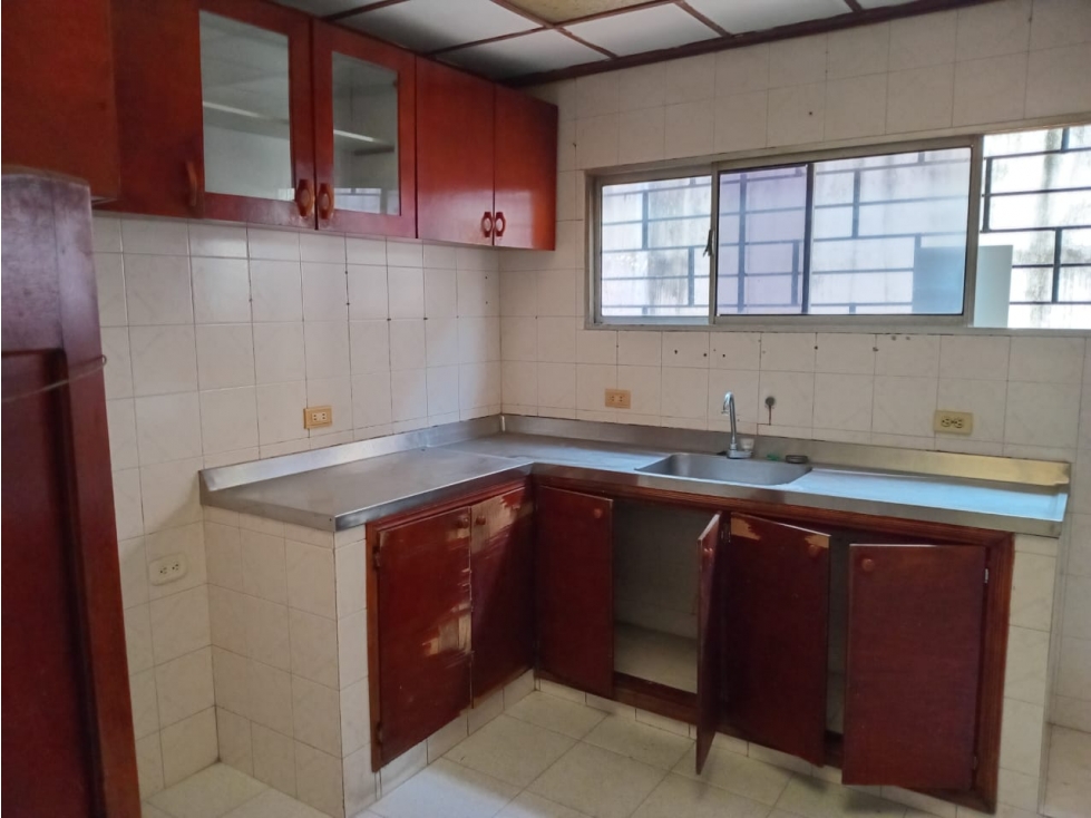 CASA EN ARRIENDO EN PORVENIR — foto 4