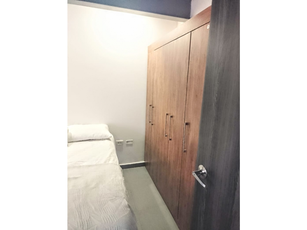 APATAESTUDIO SIN AMOBLAR EN VENTA EN ALTOS RIOMAR — foto 3