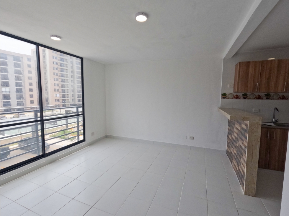 APARTAMENTO EN ARRIENDO EN RIO ALTO — foto 3