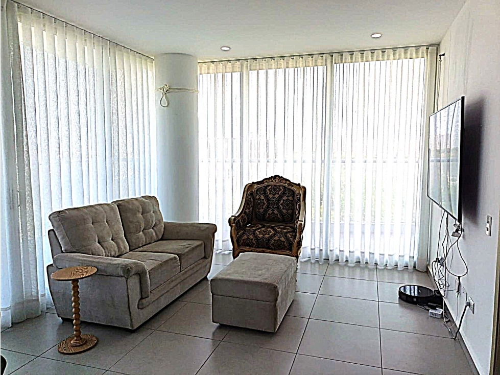 APARTAMENTO EN ARRIENDO Y VENTA EN PORTAL DE GENOVES — foto 4