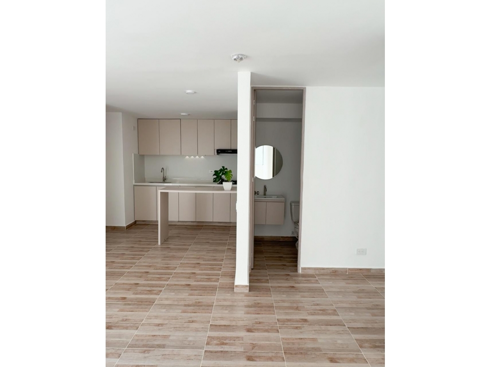 APARTAMENTO EN VENTA EN CIUDAD MALLORQUIN — foto 3