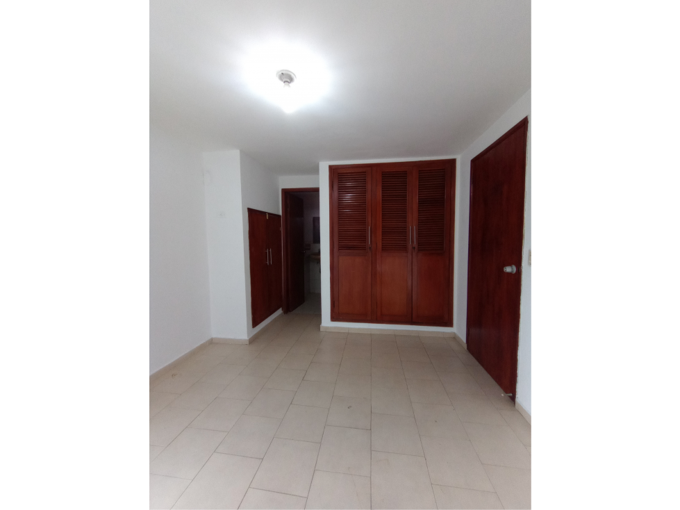 APARTAESTUDIO EN ALQUILER EN PARAISO — foto 5